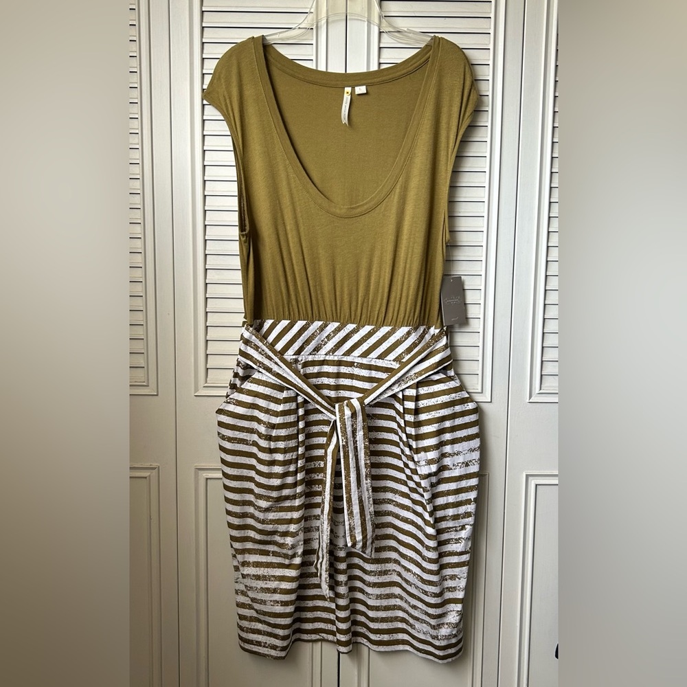 Anthropologie Little Yellow Button